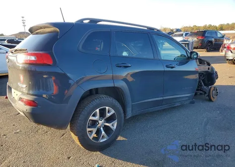 2016 Jeep Cherokee Trailhawk from USA, damaged, VIN 1C4PJMBS7GW198651